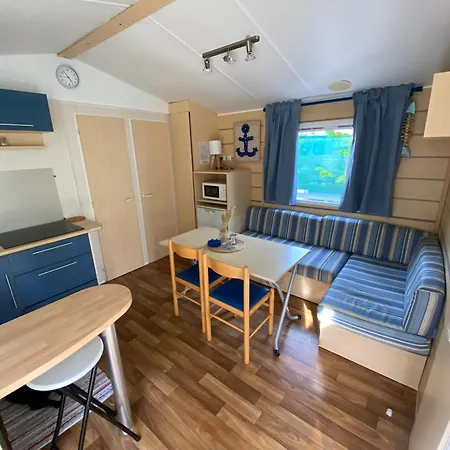 Hotell Domek Wakacyjny Jurata